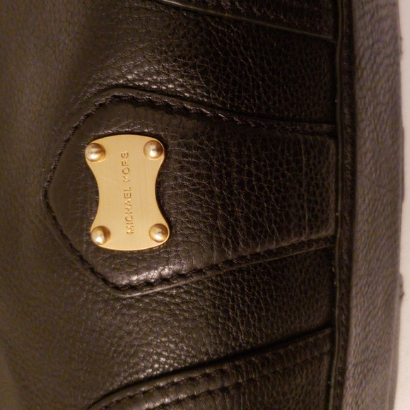 SALE Michael Kors Black Leather Satchel Handbags - Picture 2 of 7